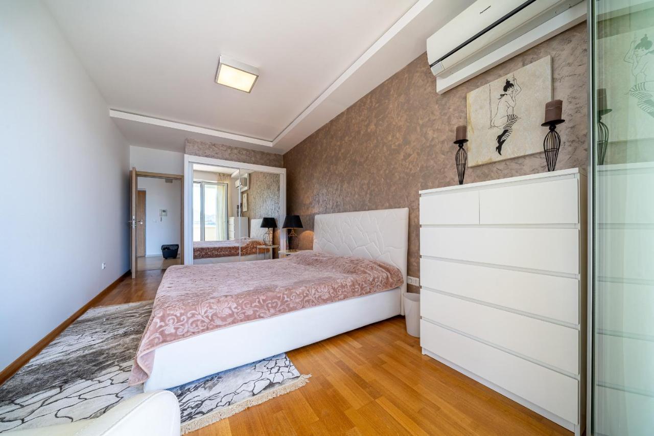 Apartment Sweet Memories Sveti Stefan Exterior photo