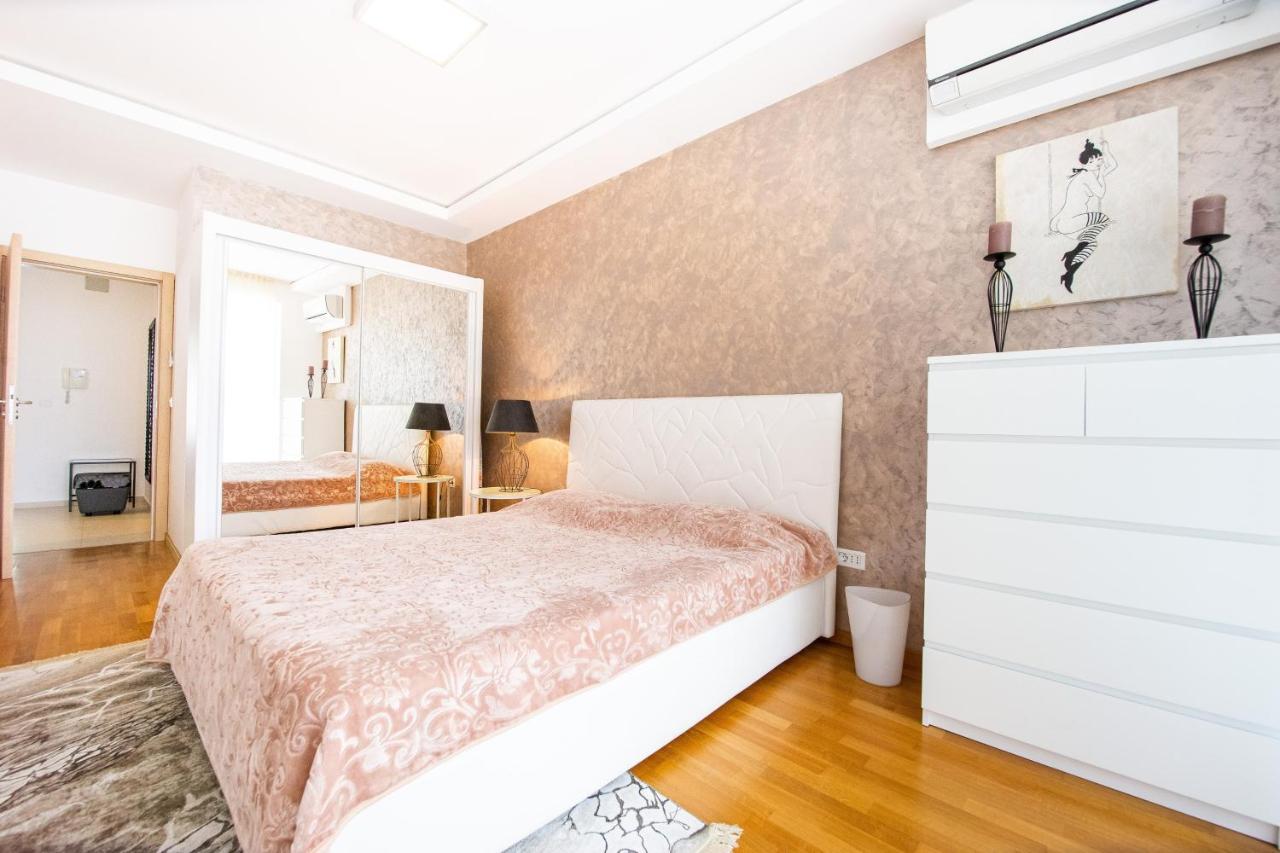 Apartment Sweet Memories Sveti Stefan Exterior photo